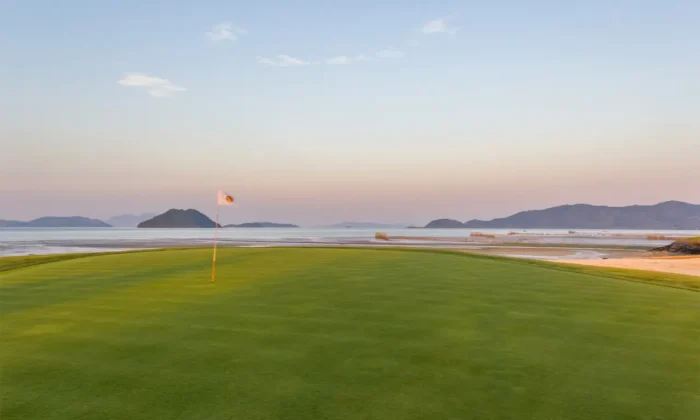 Mission Hills Phuket Golf Resort and Spa_10