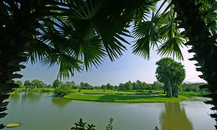 Krung Kavee Golf Course & Country Club Estate_04