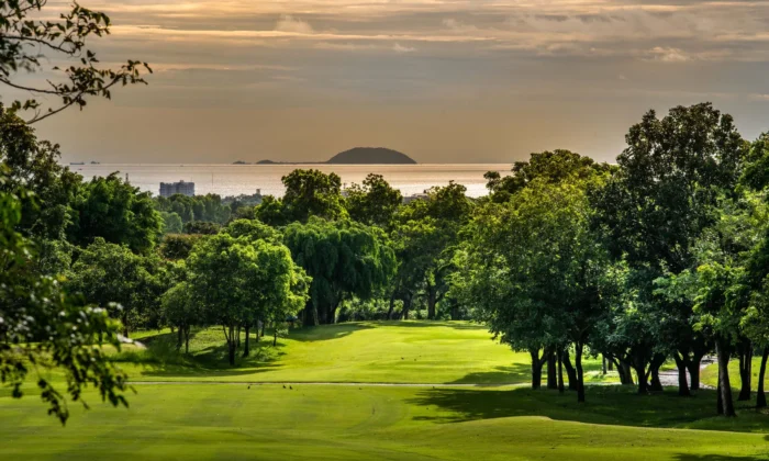 Phoenix Gold Golf & Country Club_02