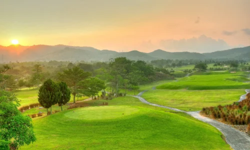 St. Andrews 2000 Golf Club